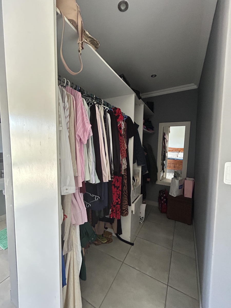 3 Bedroom Property for Sale in Nahoon Valley Park Eastern Cape